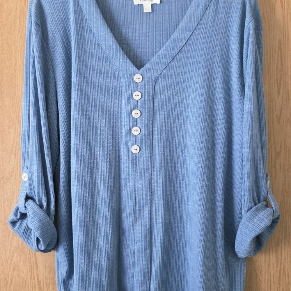Como Blu Textured Blue Top